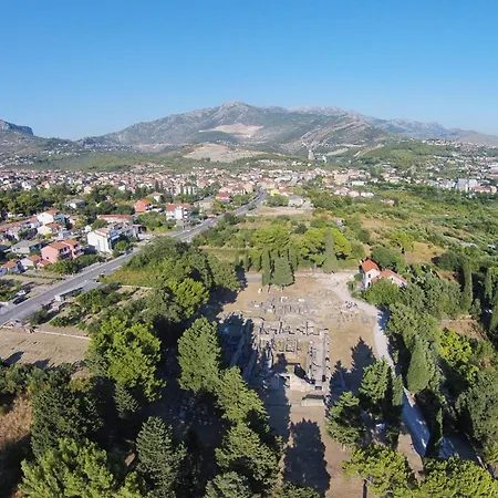 With Parking Space Solin, Split - 25393 Apartment Solin